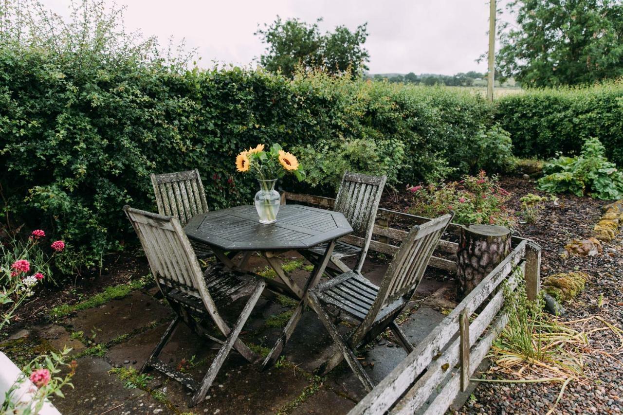 Incheoch Farm Cottage Kilry Bagian luar foto