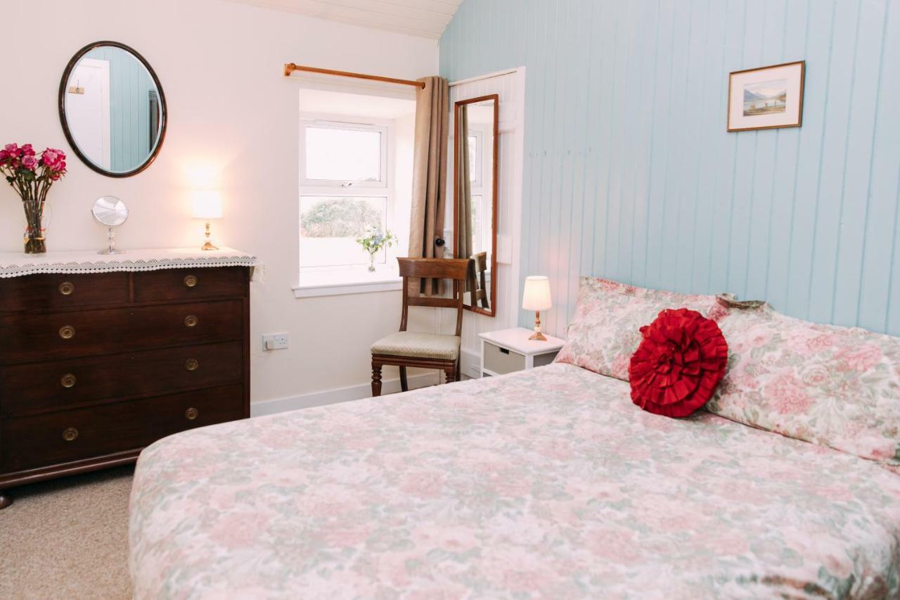 Incheoch Farm Cottage Kilry Bagian luar foto